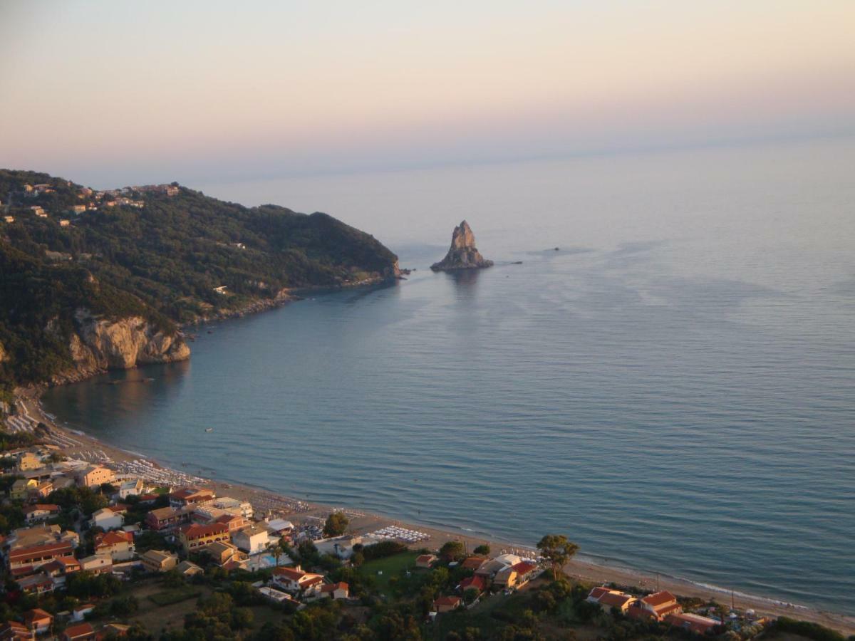 Filipposresort Agios Gordios  Buitenkant foto